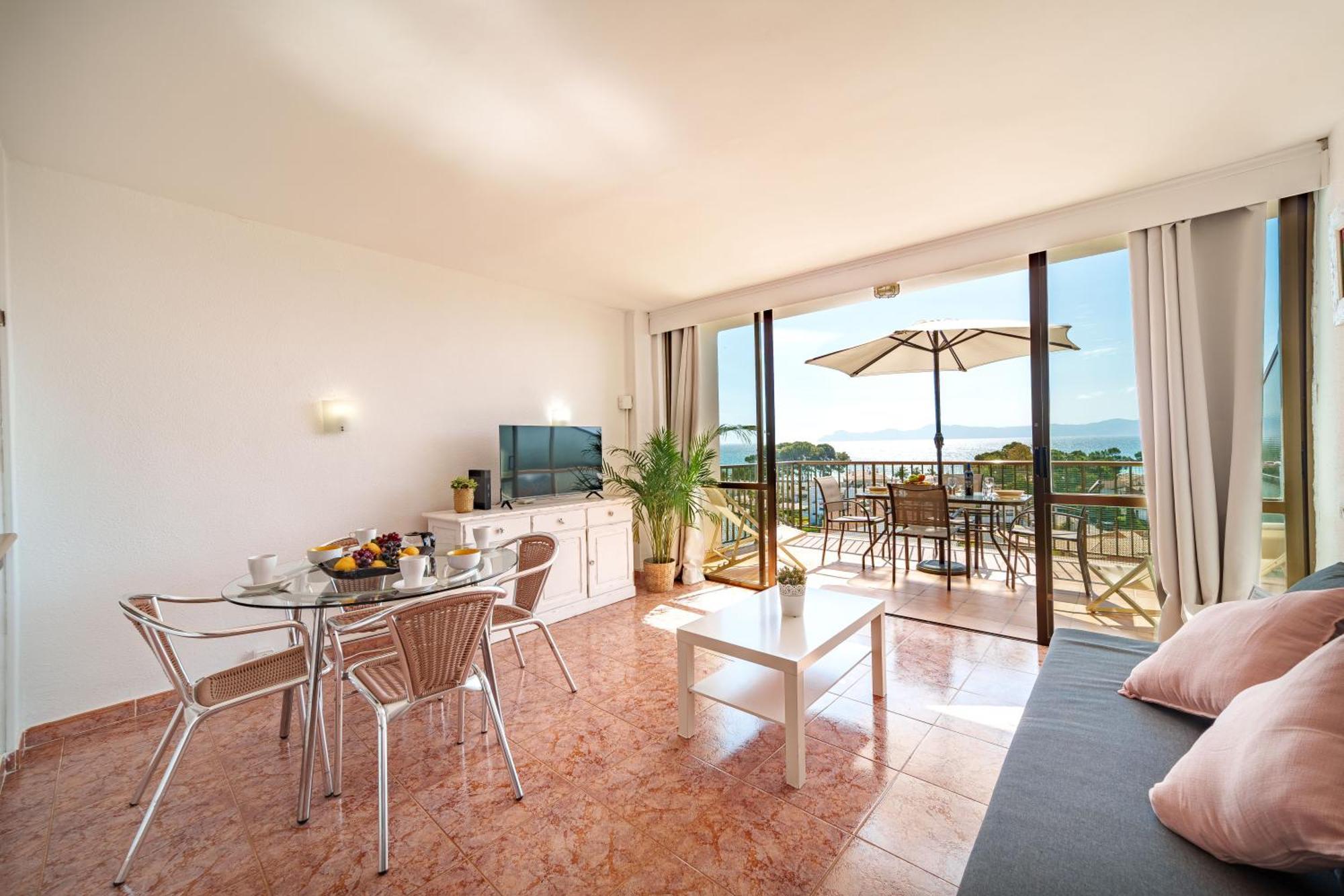 Apartment The Shell Ii, Beach Views And Pool アルクディア エクステリア 写真