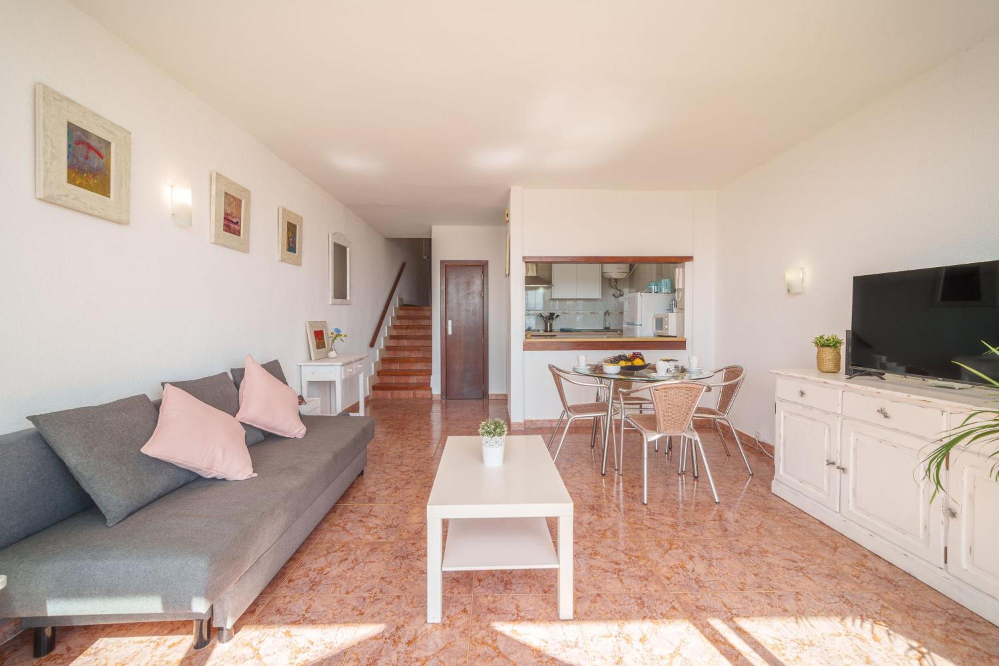 Apartment The Shell Ii, Beach Views And Pool アルクディア エクステリア 写真